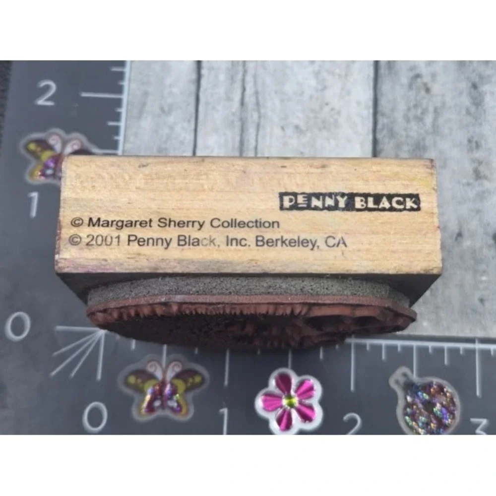 Penny Black Garden Gossip 1448E Hedgehog Ladybug Rubber Stamp Wood #M112